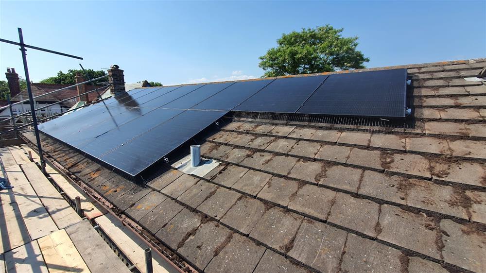 Domestic solar and battery installation on Hayling Island, Hampshire