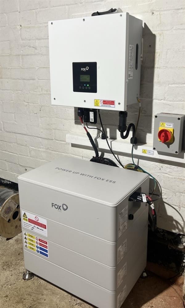 Commercial Solar and Battery installation