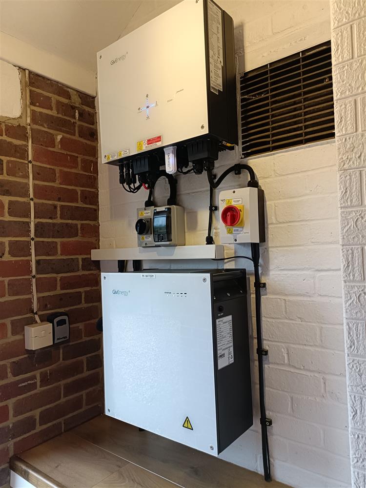 Domestic Solar and Battery Install in Farmham, Surrey